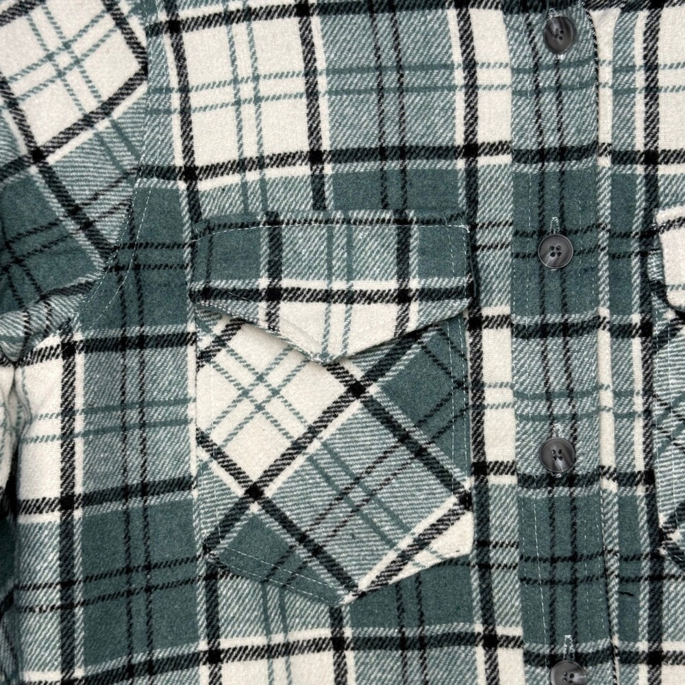 Eden & Olivia Sage Ivory Black Plaid Sherpa Lined Flannel Shacket Petite Lg NWT - Picture 5 of 15